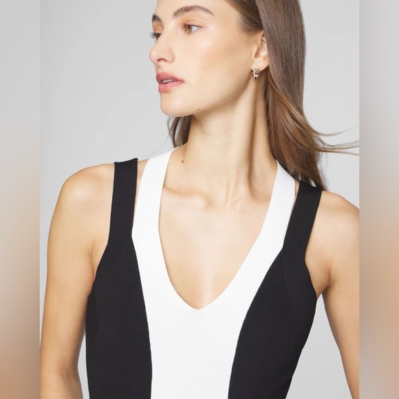 NWT WHBM Colorblock Cutout Chic Black and White Sweater Tank XS - Picture 3 of 4